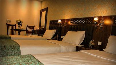 اتاق سه تخته هتل وکیل شیراز